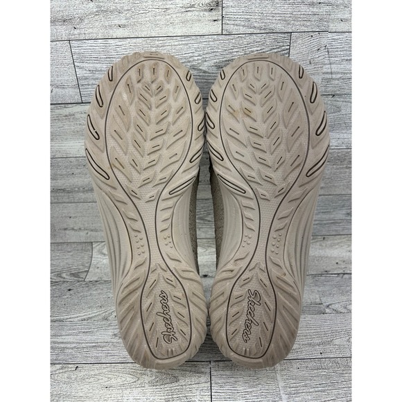 Skechers Classic Fit Taupe Slip On Bungee Loafers 23129 Womens 8.5 Memory Foam - Picture 12 of 12